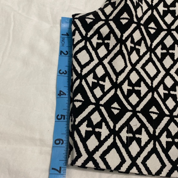 Mario Serrani Tribal prints shorts size 4 - Picture 4 of 8